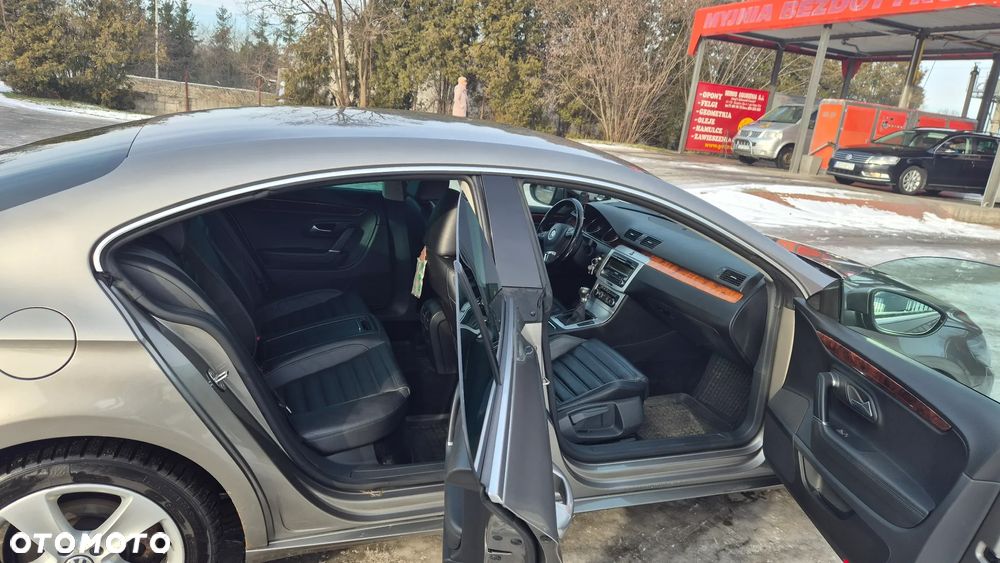 Volkswagen Passat CC 2.0 TDI - 6