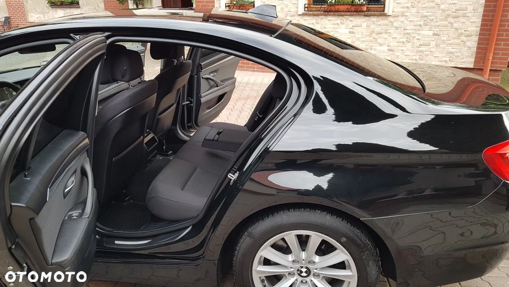 BMW Seria 5 520d Modern Line - 25