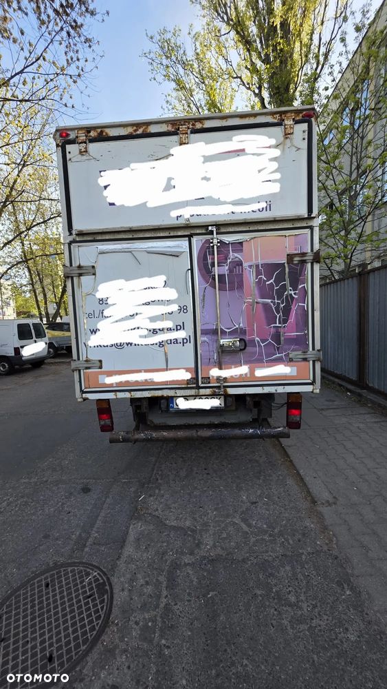 Mercedes-Benz Sprinter - 31