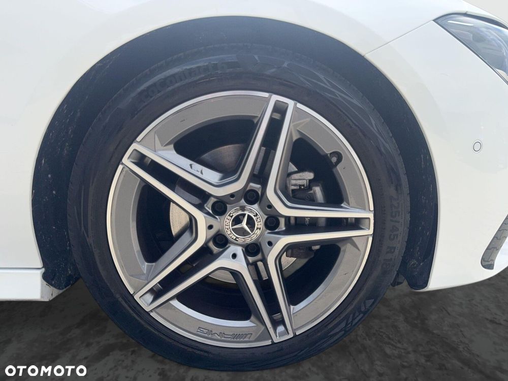 Mercedes-Benz CLA 180 mHEV AMG Line 7G-DCT - 10