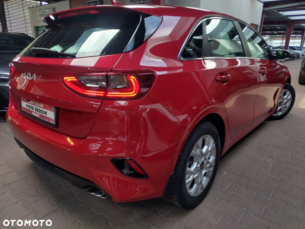 Kia Ceed - 6