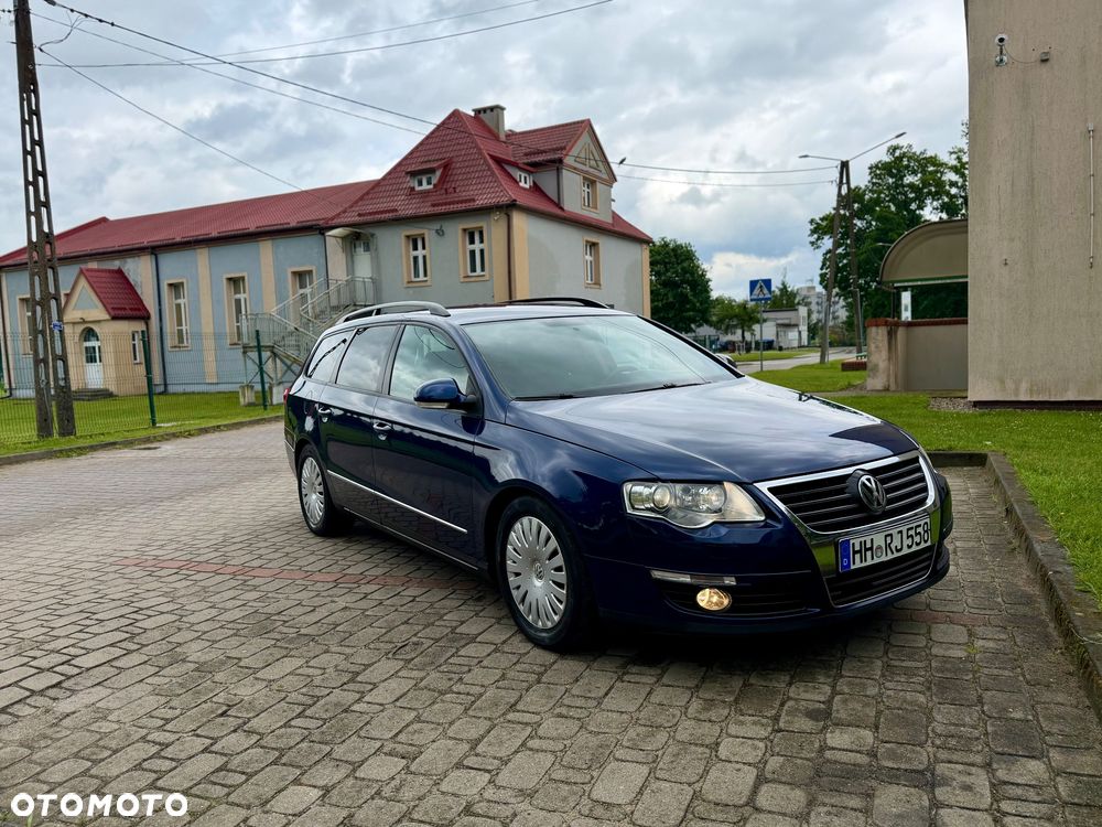 Volkswagen Passat 2.0 TDI Sportline DSG - 7