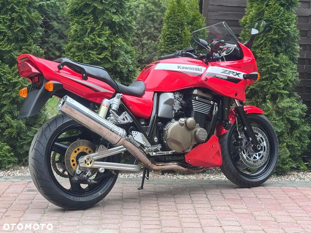 Kawasaki ZRX - 5