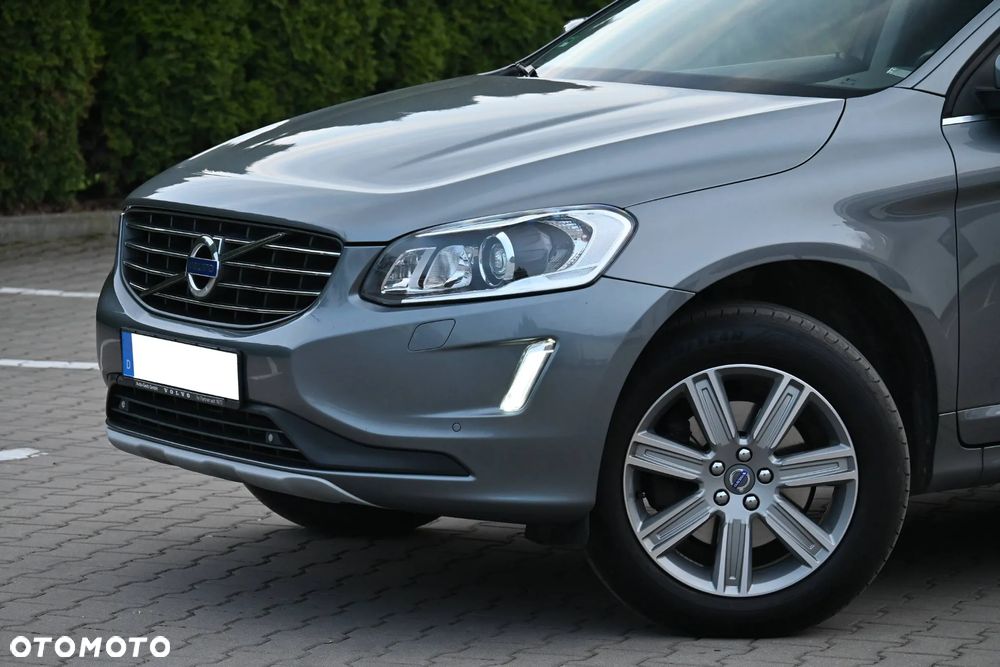 Volvo XC 60 D3 Geartronic Momentum - 11