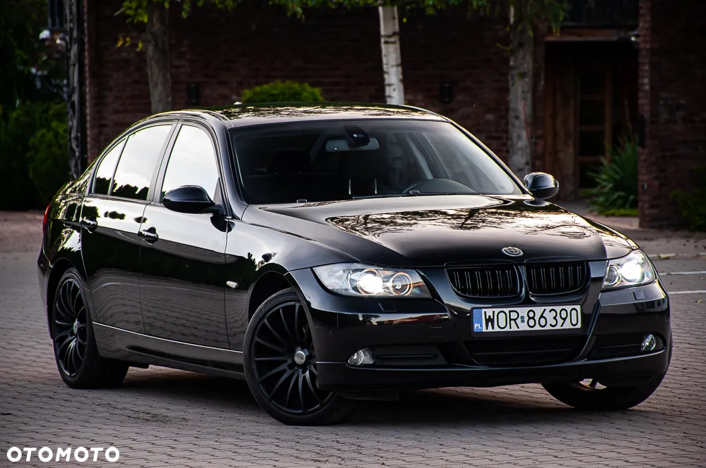BMW Seria 3 318i Edition Sport - 9