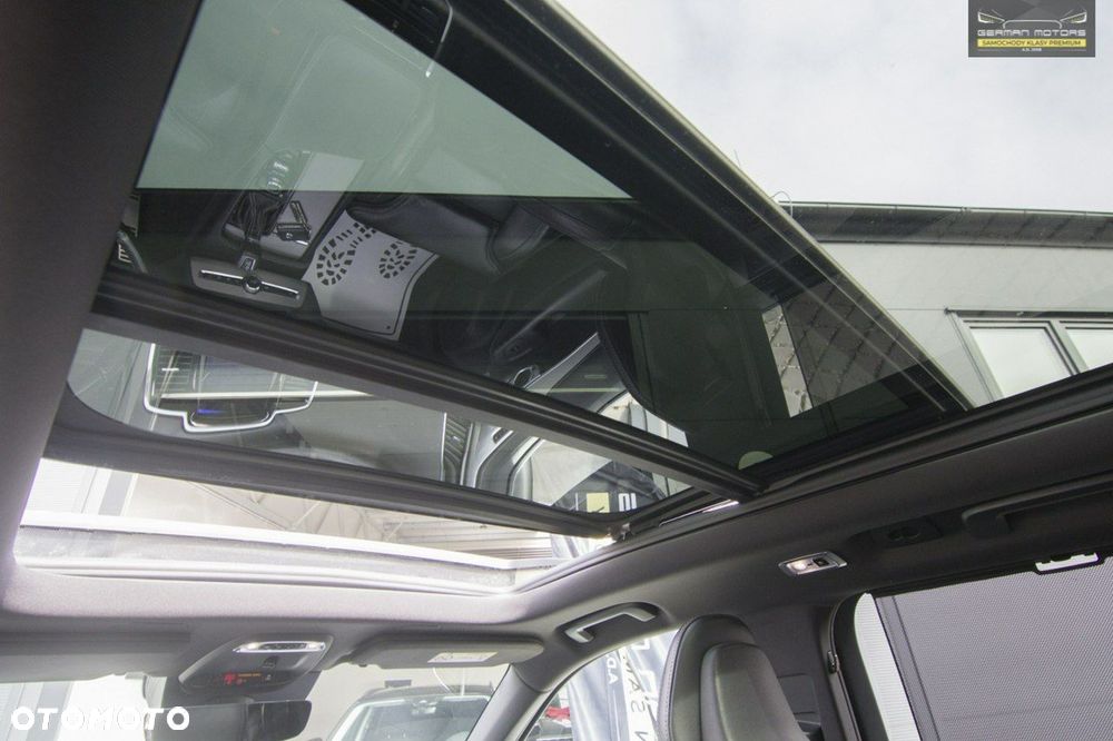Volvo XC 90 D5 AWD R-Design 7os - 31