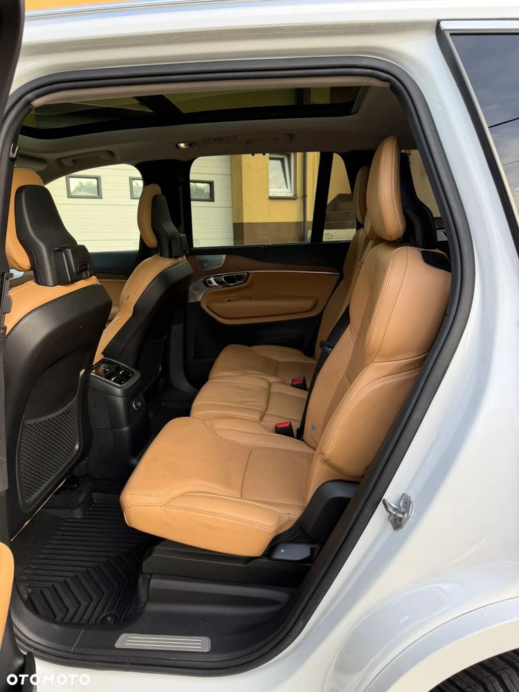 Volvo XC 90 - 10