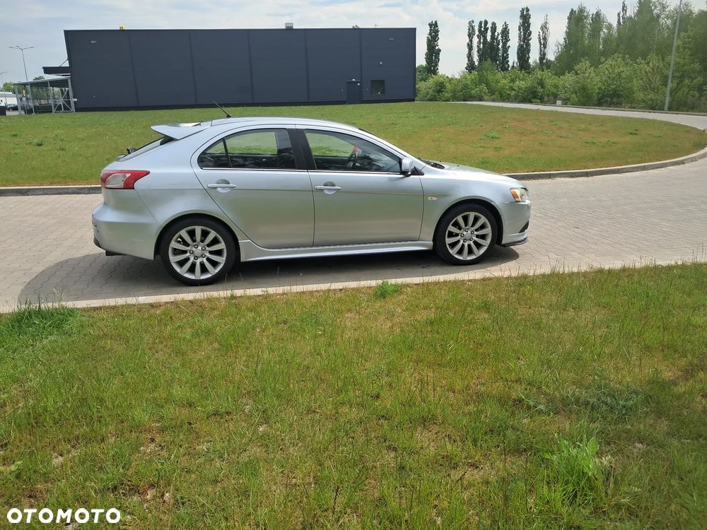 Mitsubishi Lancer 2.0 DID Instyle NAVI - 1