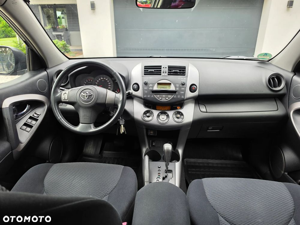 Toyota RAV4 2.0 4x4 Automatik Sol - 16