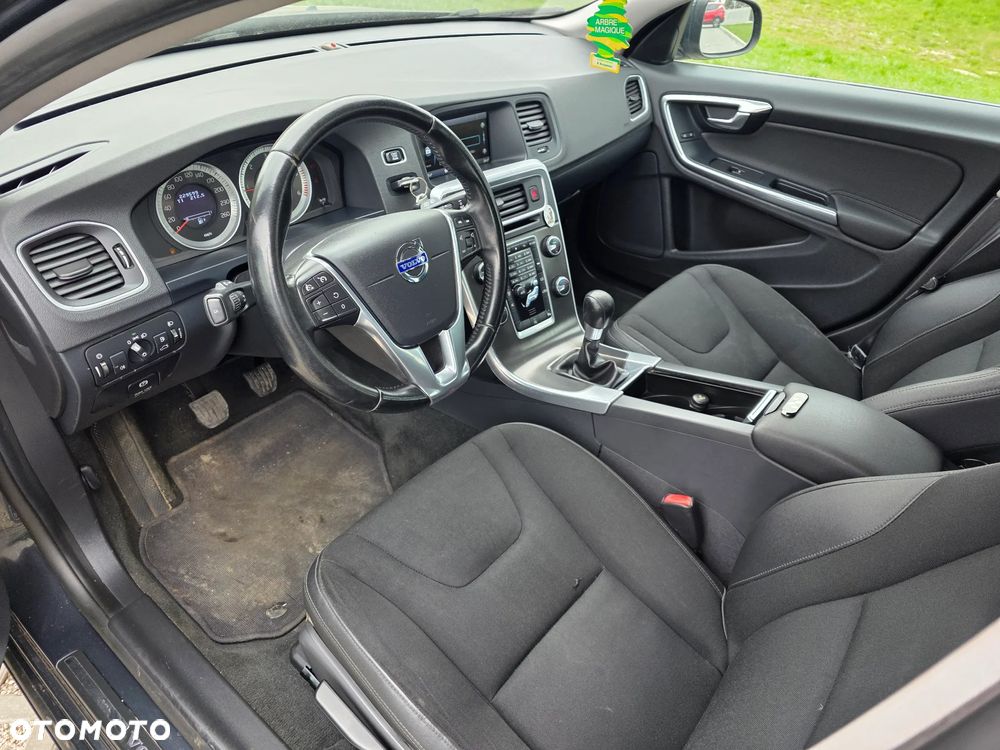 Volvo V60 D2 Edition Pro - 7