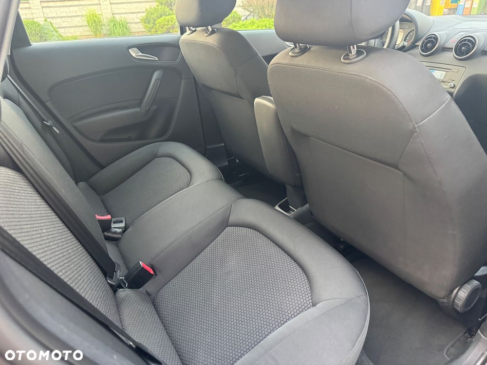 Audi A1 Sportback 1.2 TFSI Attraction - 10