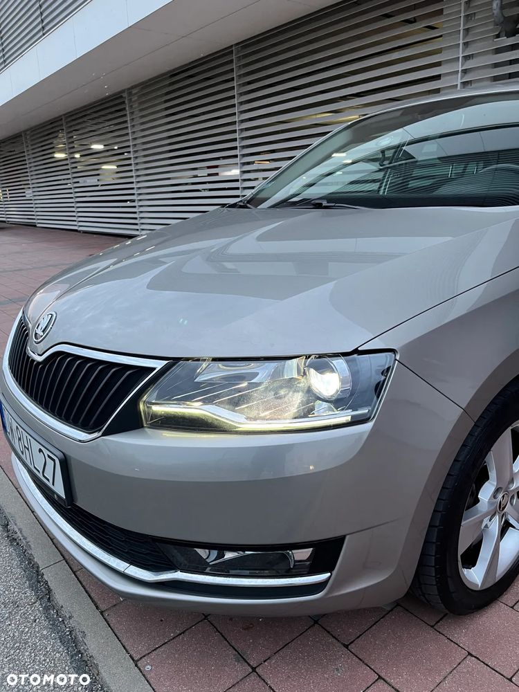 Skoda RAPID 1.0 TSI Style - 12