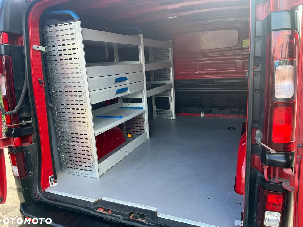 Renault Trafic - 17