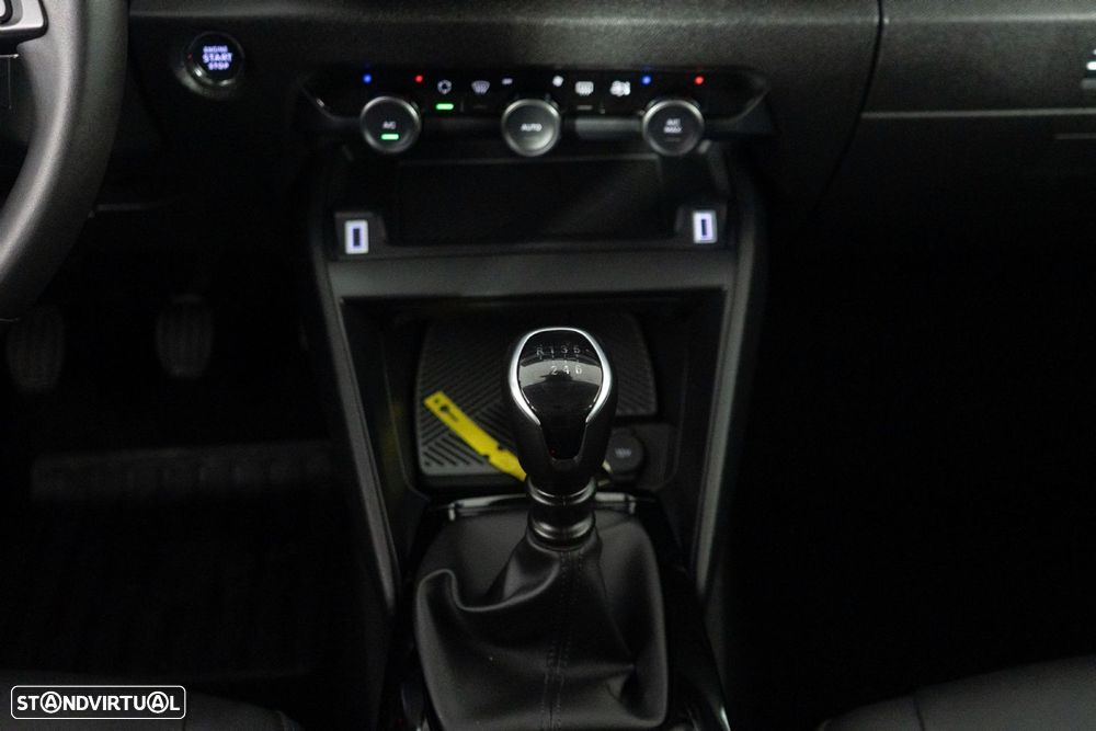 Citroën C4 1.2 PureTech Plus - 29