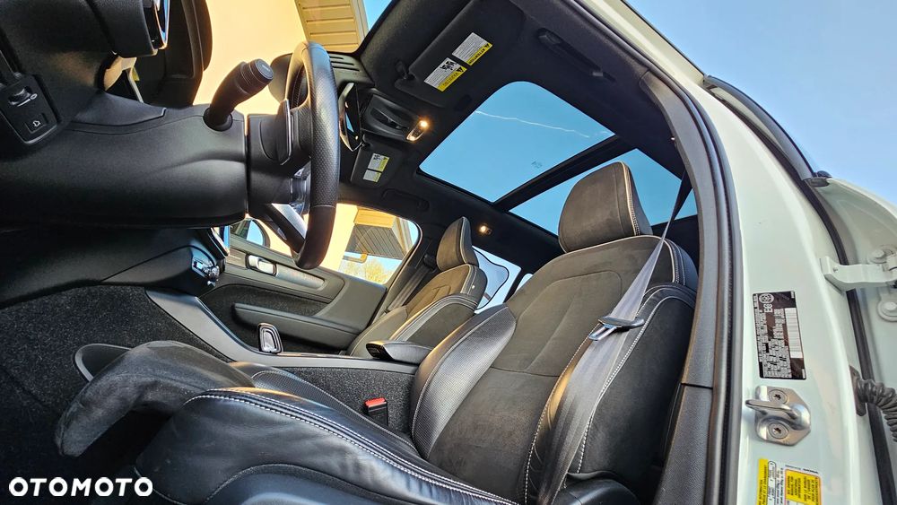 Volvo XC 40 T5 AWD Geartronic R-Design - 16