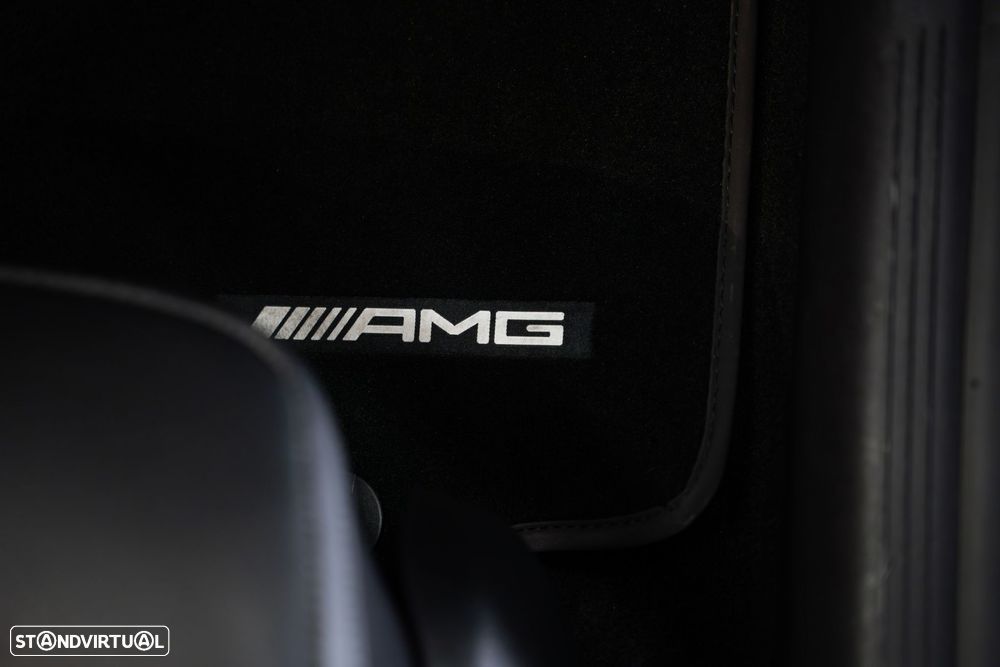 Mercedes-Benz C 300 e AMG Line - 58