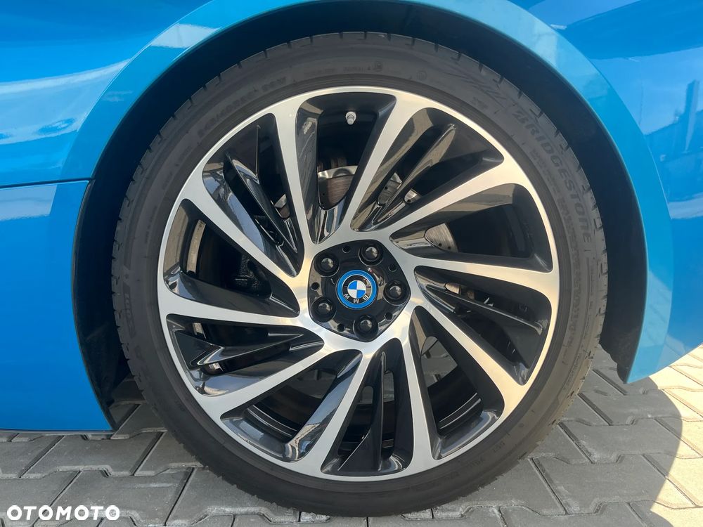 BMW i8 - 16