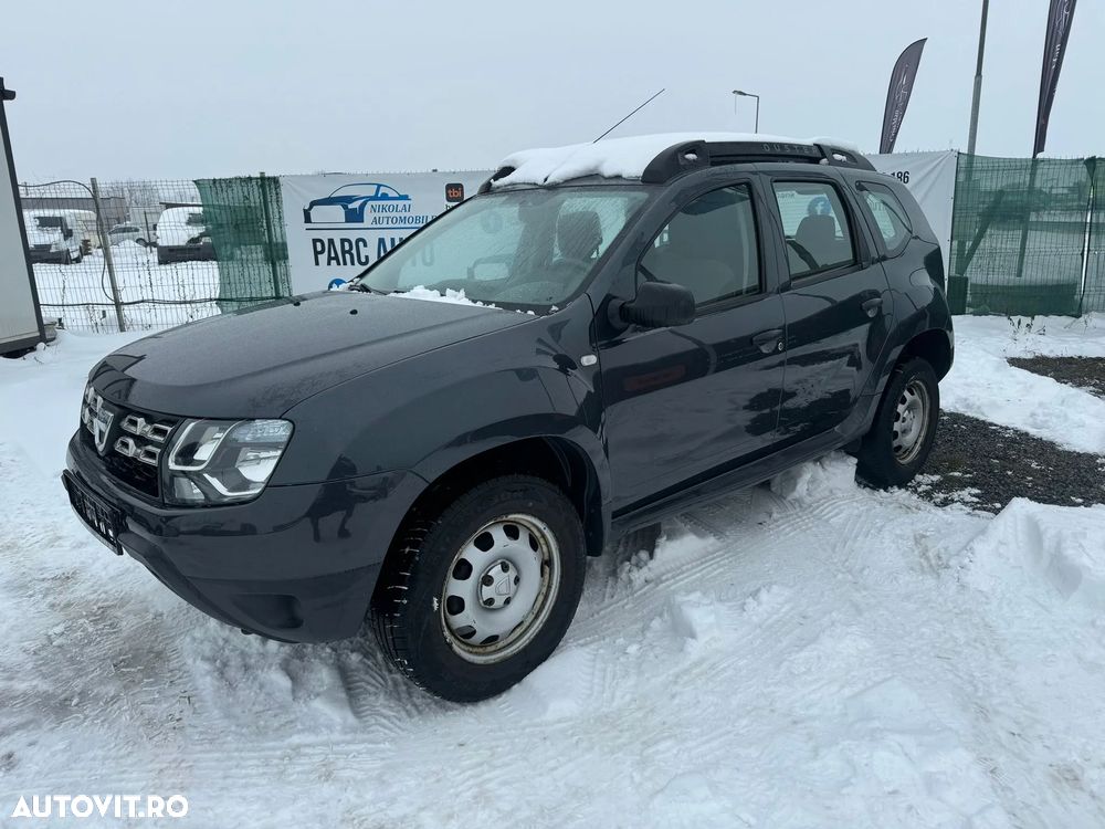 Dacia Duster dCi 90 FAP 4x2 Ambiance - 8