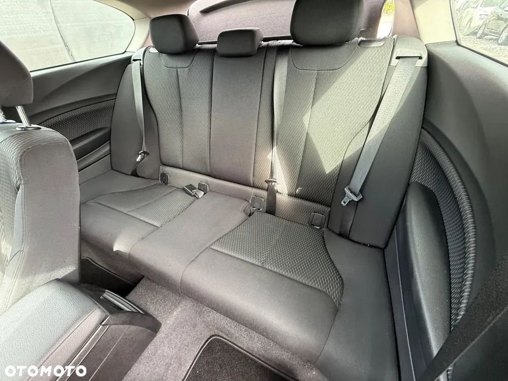 BMW Seria 1 114d Sport Line - 10