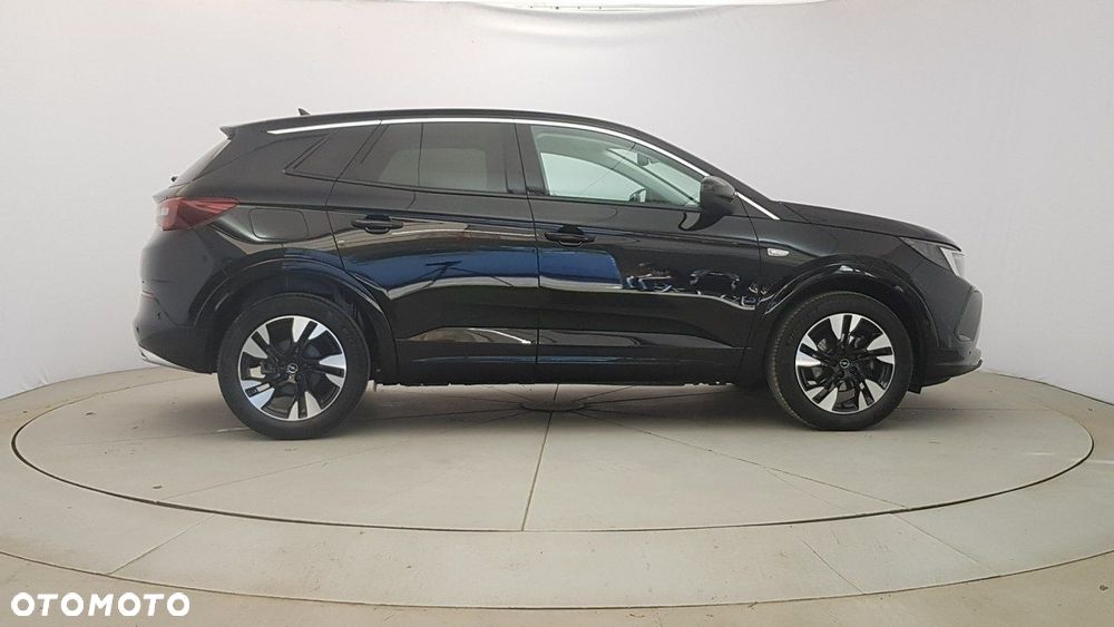 Opel Grandland - 8