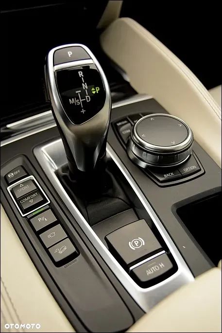 BMW X6 xDrive40d M Sport - 30