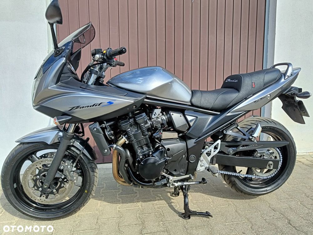 Suzuki Bandit - 3
