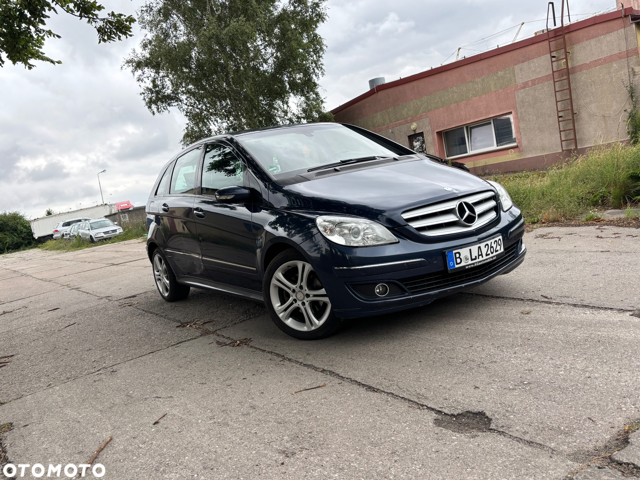 Mercedes-Benz Klasa B 180 CDI Autotronic Special Edition - 23