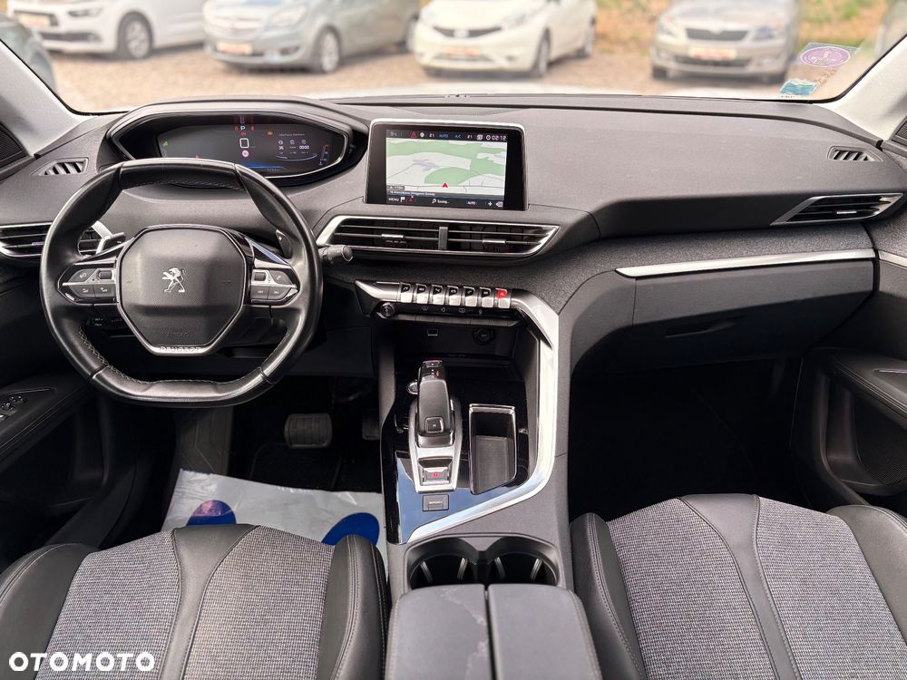 Peugeot 3008 PureTech 130 Stop & Start GPF EAT8 Allure - 18