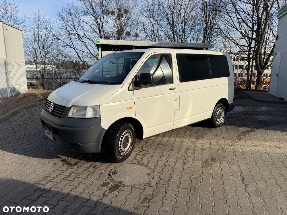 Volkswagen Caravelle L1 - 1