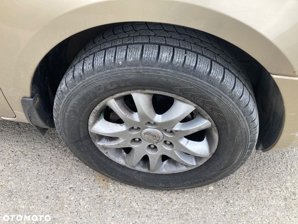 Kia Carnival 2.9 CRDi Freedom - 14