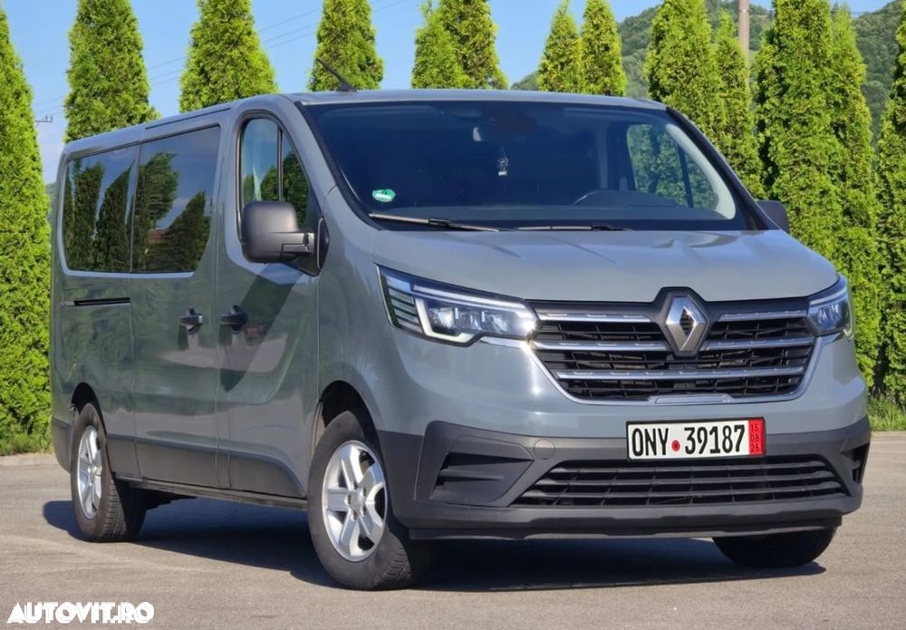 Renault Trafic - 1
