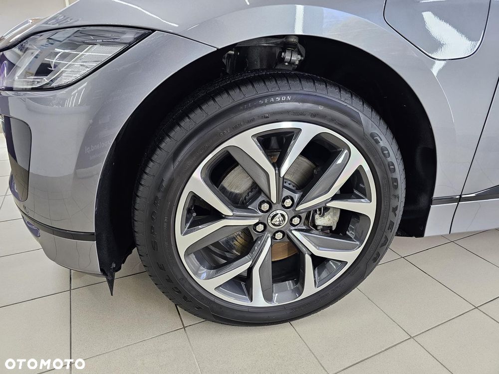 Jaguar I-Pace - 23
