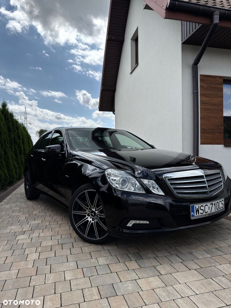Mercedes-Benz Klasa E 220 CDI BlueEff - 2