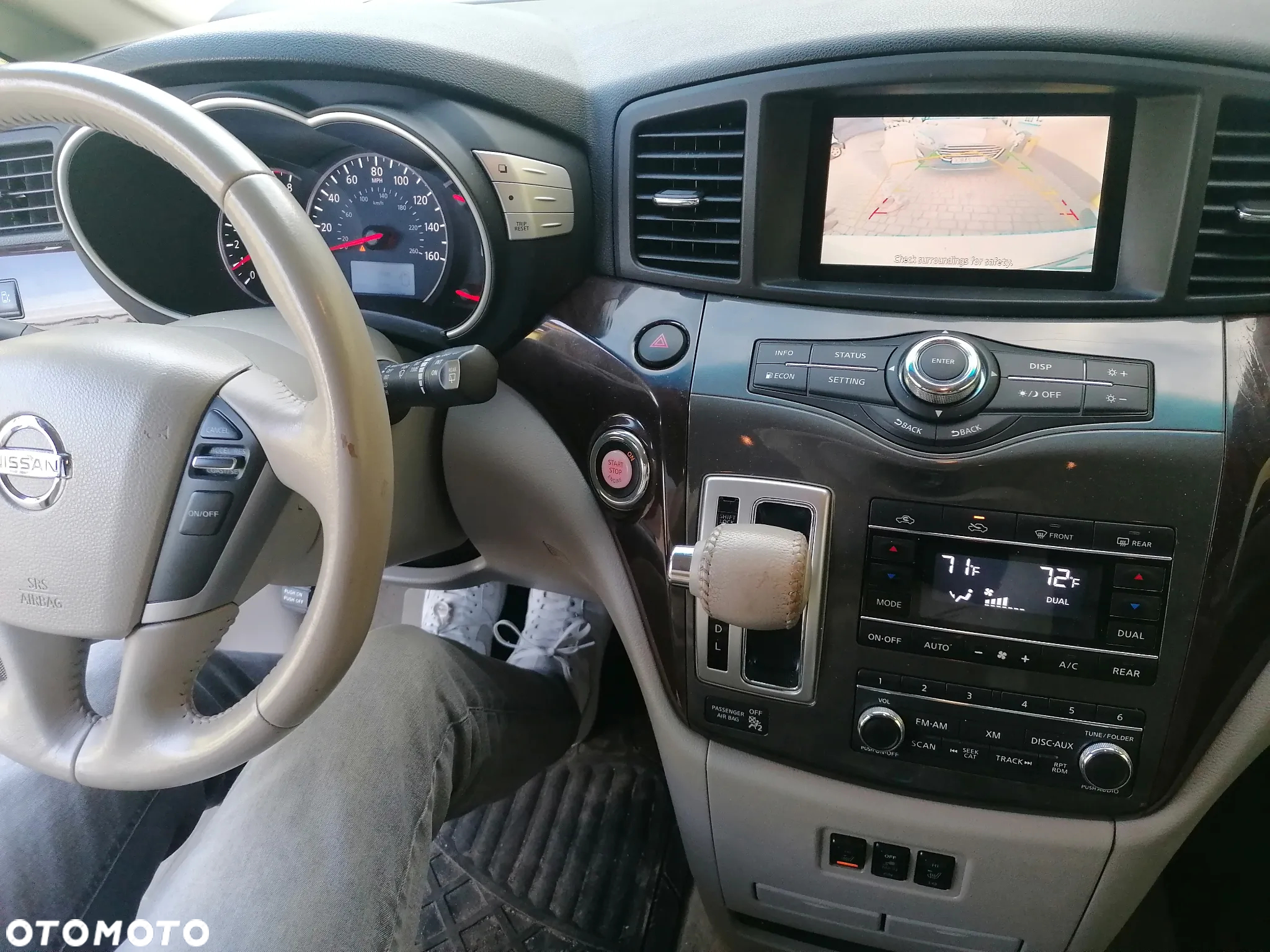 Nissan Quest - 15