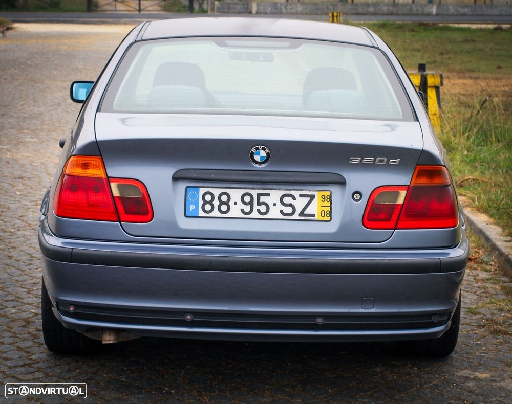 BMW 320 d - 4