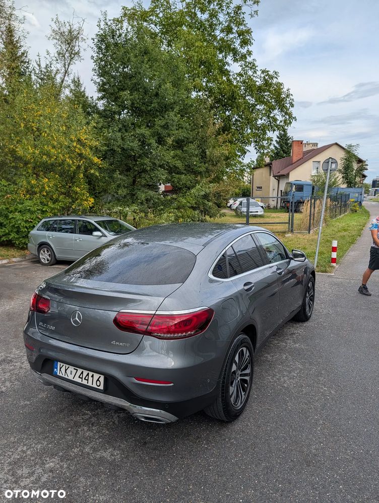 Mercedes-Benz GLC 200 4-Matic - 4