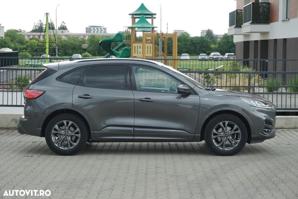 Ford Kuga 2.0 EcoBlue 4x4 Aut. ST-LINE X - 4