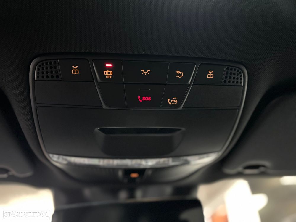 Mercedes-Benz GLC 300 e 4Matic 9G-TRONIC AMG Line - 17