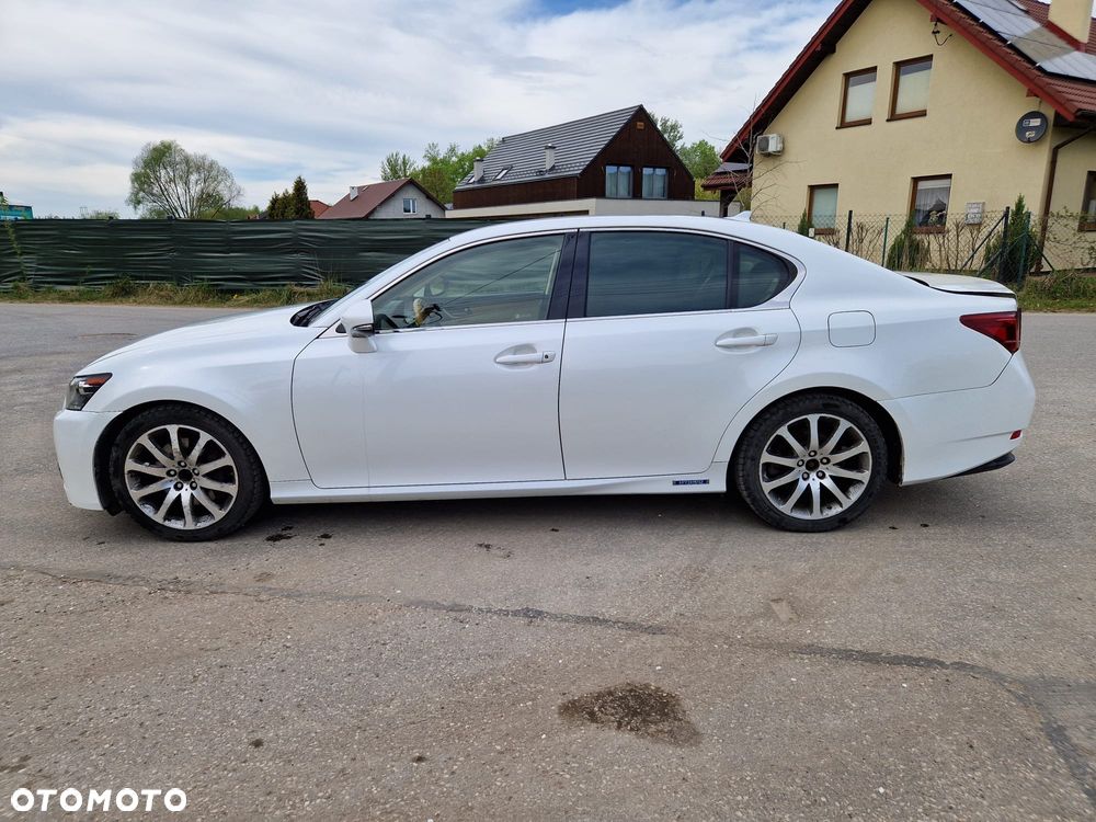 Lexus GS 300h Prestige - 3