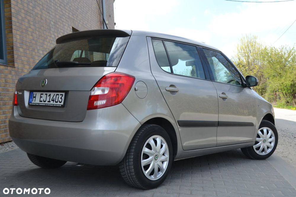 Skoda Fabia 1.4 16V Ambiente - 6