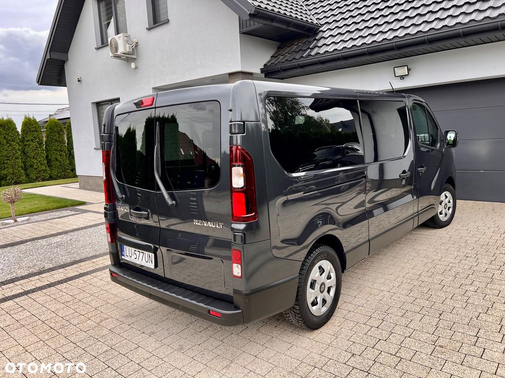 Renault Trafic 2.0 dCi - 27
