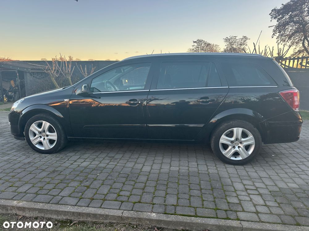 Opel Astra 1.6 Style - 12