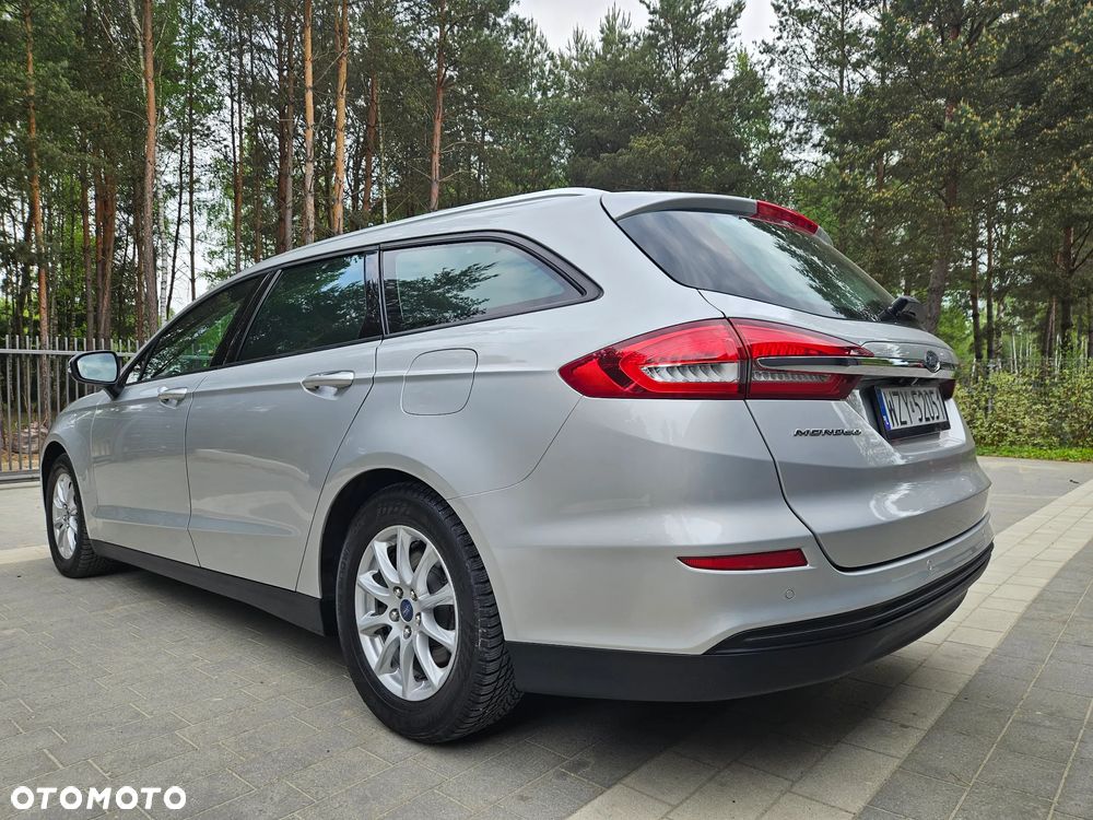 Ford Mondeo 2.0 TDCi Ambiente - 16