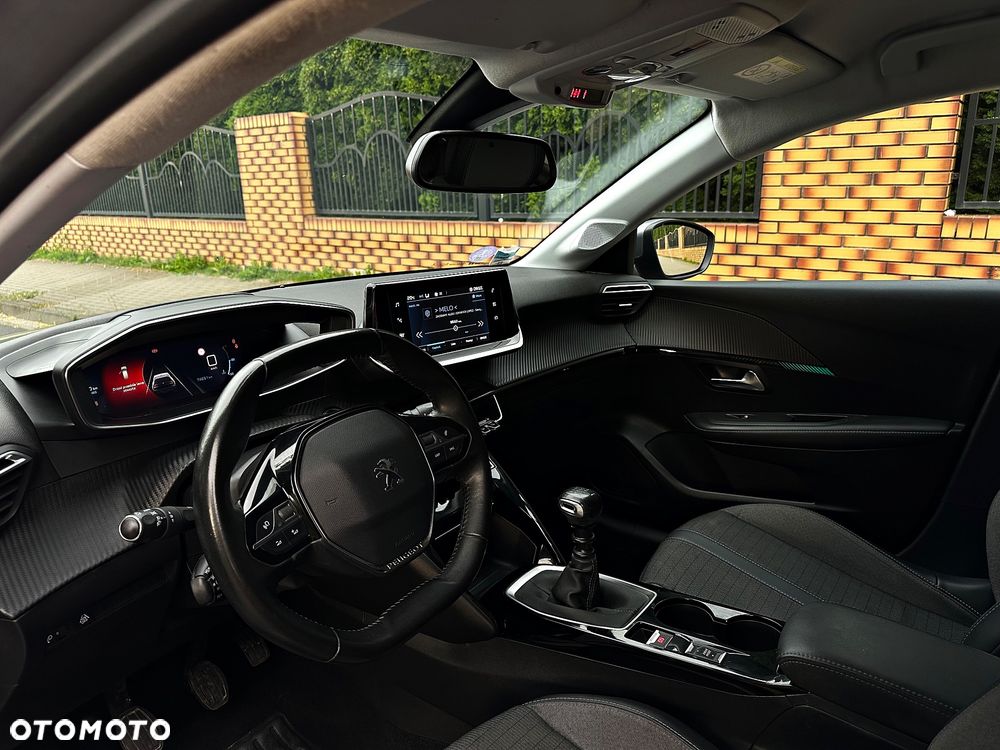 Peugeot 208 PureTech 100 Allure Pack - 8