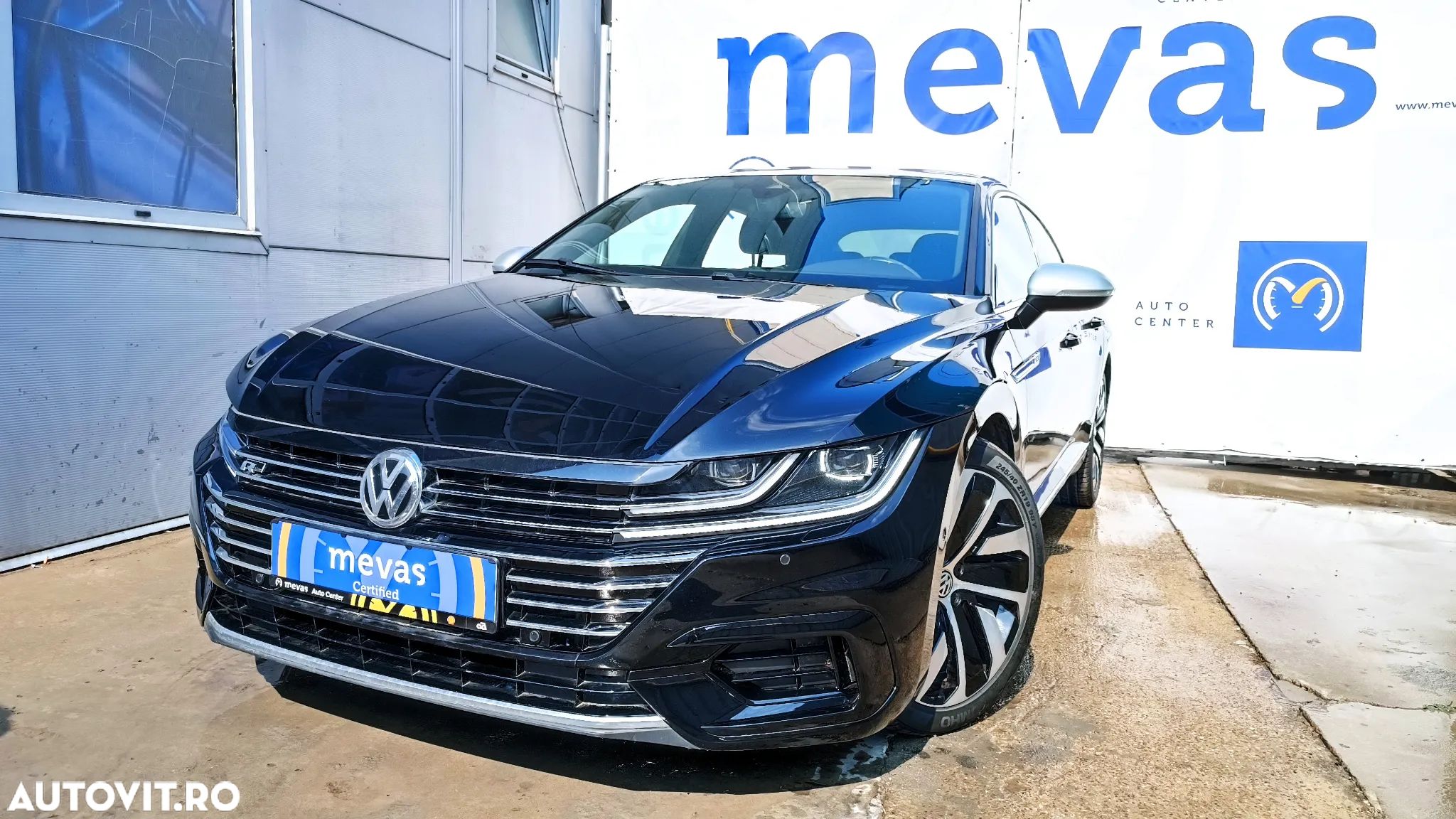 Volkswagen ARTEON 2.0 TDI DSG R-Line - 1