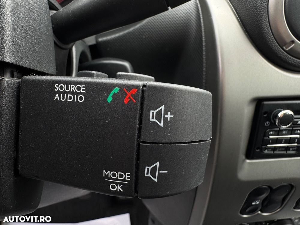 Dacia Duster 1.5 dCi 4x4 Prestige - 16