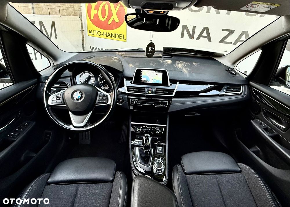 BMW Seria 2 218d GT Luxury Line sport - 10