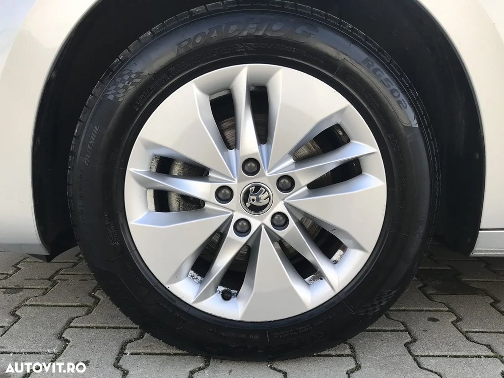 Skoda Octavia 2.0 TDI (Green tec) DSG Ambition - 41