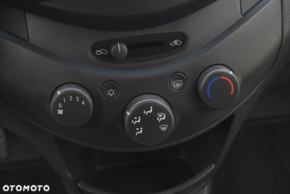 Chevrolet Spark 1.0 EcoLogic LS - 22