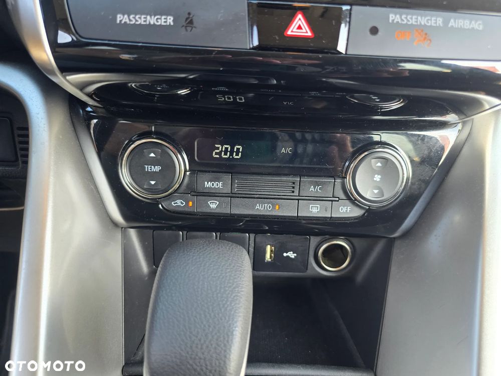 Mitsubishi Eclipse Cross - 31